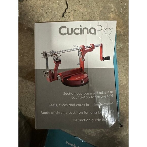 CucinaPro Apple Peeler Slicer and Corer - RED - Picture 2 of 4